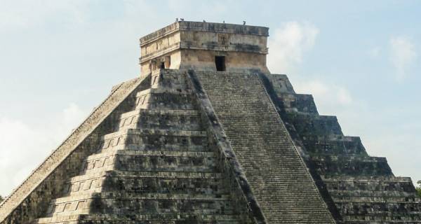 chichen-itza-mayan-ruins